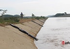 Hàng nghìn chiếc thang cứu đuối trên dòng sông 'tử thần' ở Nghệ An mong giảm tai nạn đuối nước