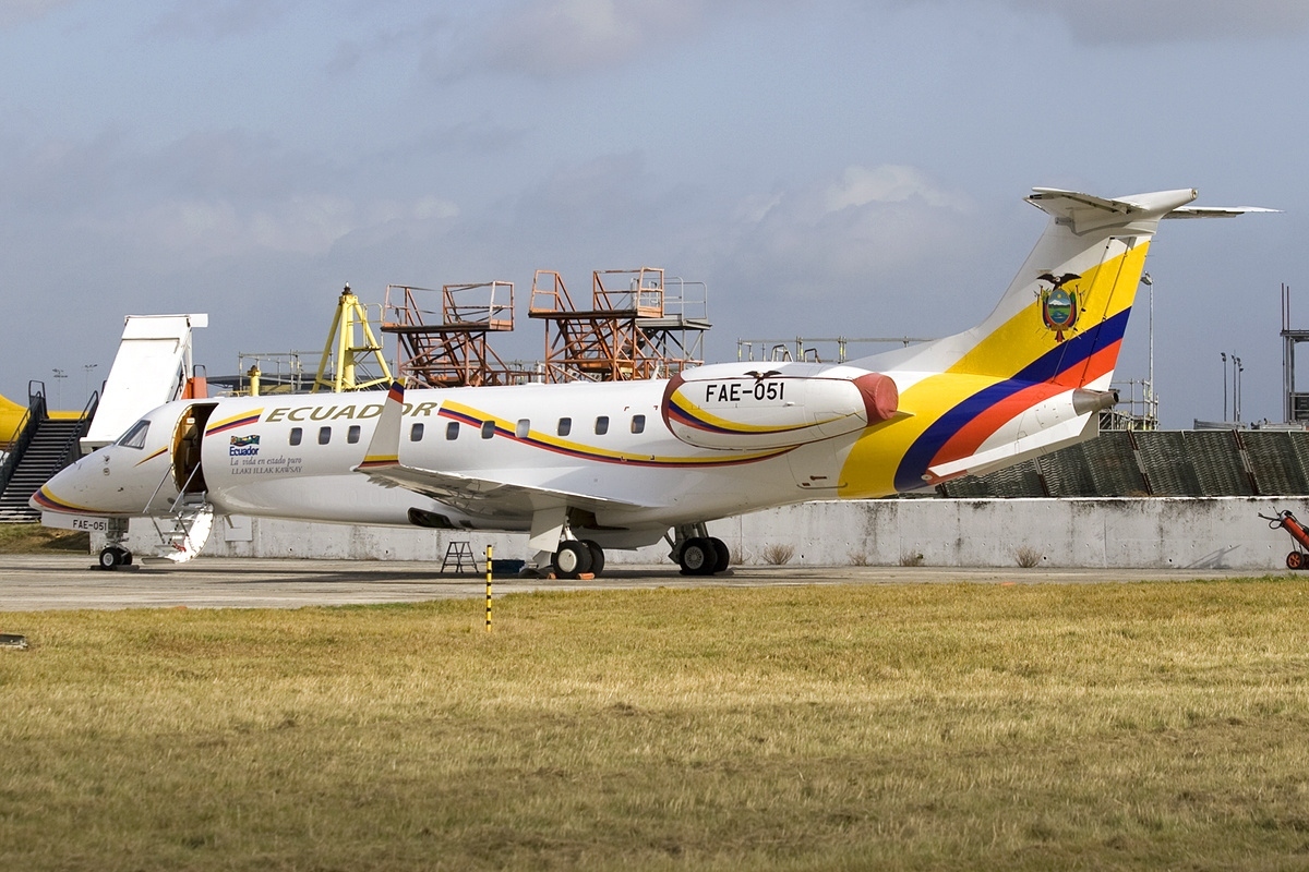 Tổng thống Ecuador bán máy bay riêng để bổ sung ngân sách đất nước