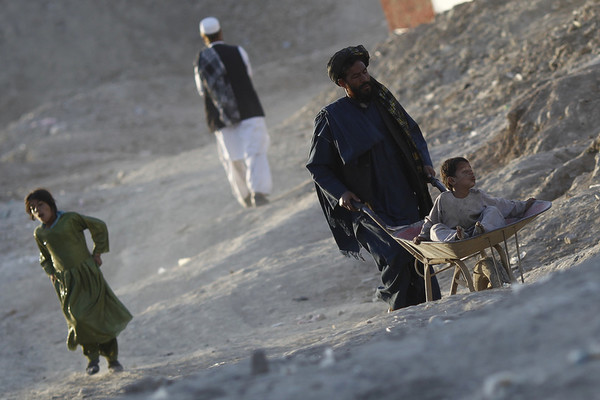 taliban,Afghanistan,kinh tế,viện trợ,khoáng sản