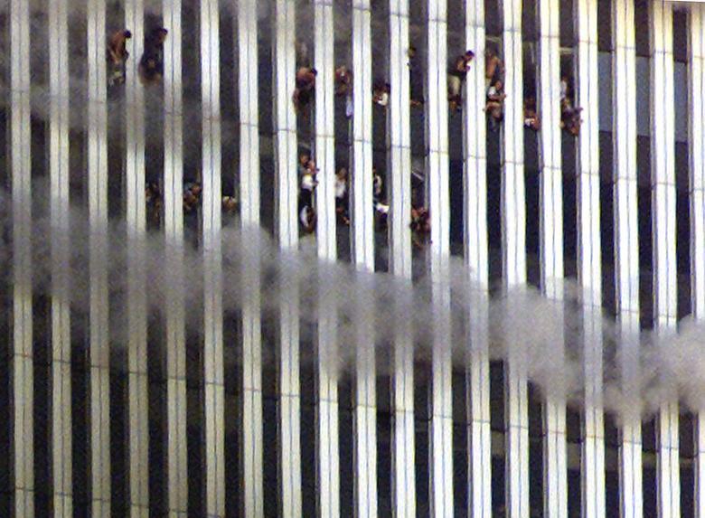 20 năm vụ khủng bố 11/9: Khoảnh khắc kinh hoàng làm thay đổi cả thế giới