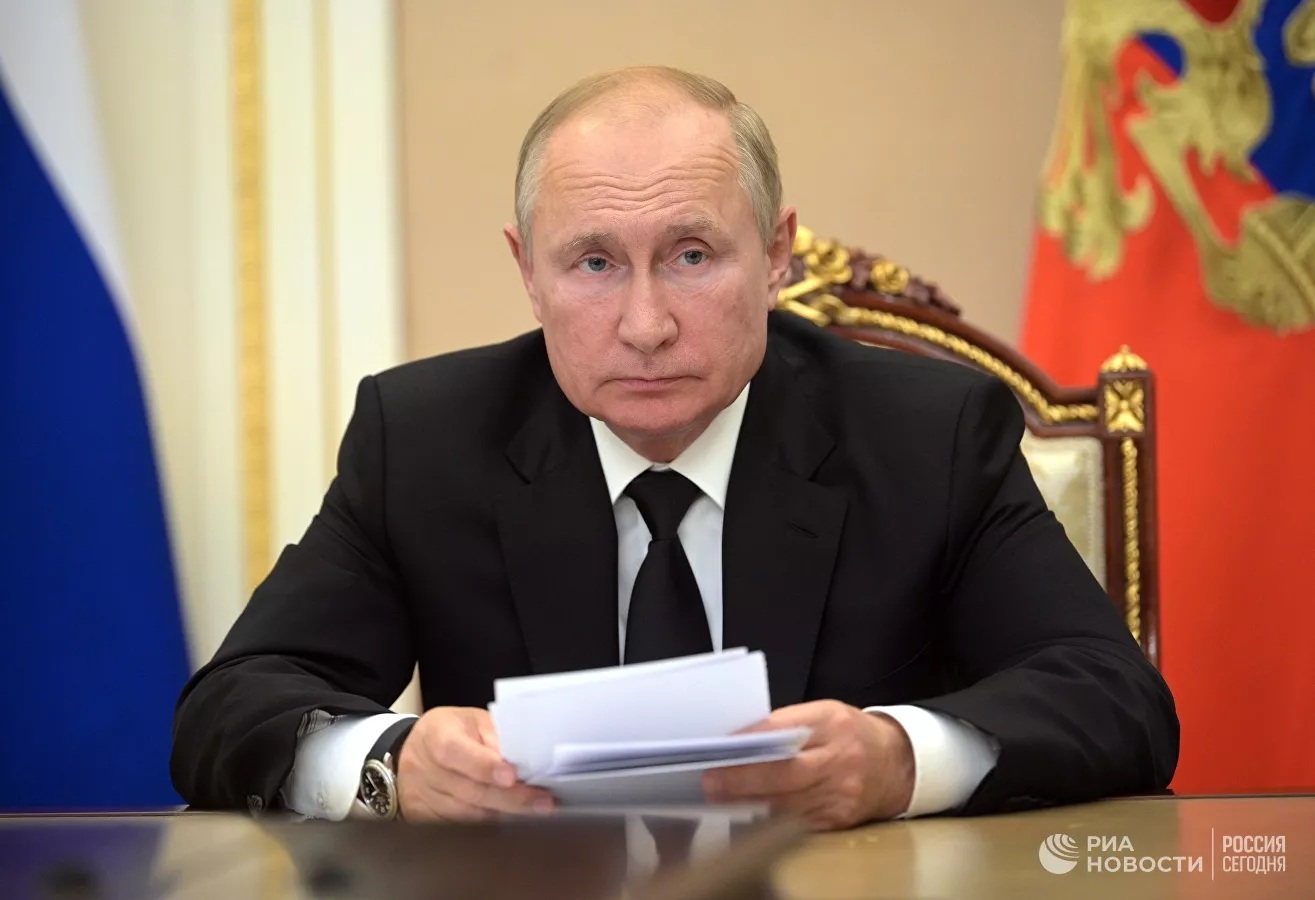 Tổng thống Putin lên tiếng sau khi tự cách ly
