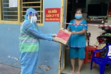 Bên trong 6.000 túi thuốc điều trị F0 tại nhà ở Hà Nội gồm những thuốc gì?