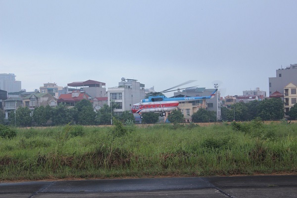 Công ty trực thăng miền Bắc hợp đồng bay cứu hỏa, vận chuyển dân sự tại Indonesia