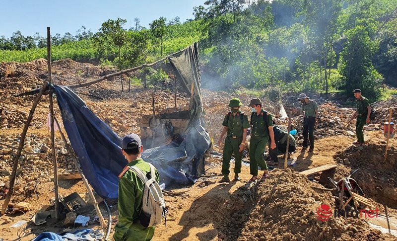 Truy quét 'vàng tặc' tại mỏ vàng lớn nhất Quảng Nam