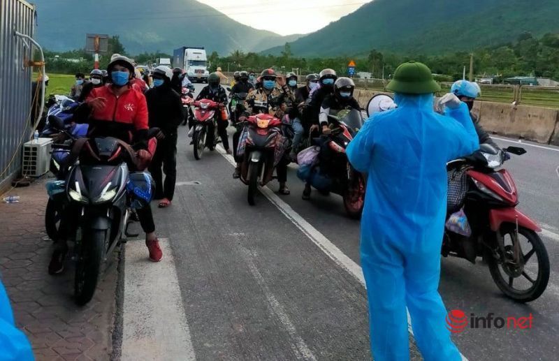 Hơn 700 người di chuyển bằng xe máy đã về đến Hà Tĩnh