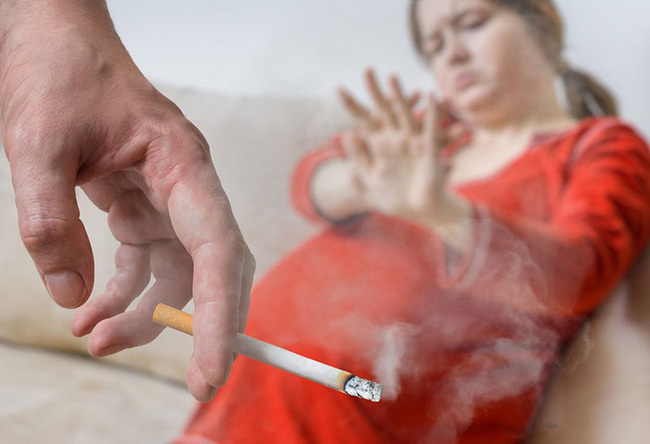 97.6% phụ nữ mang thai hiểu đúng về tác hại thuốc lá thụ động