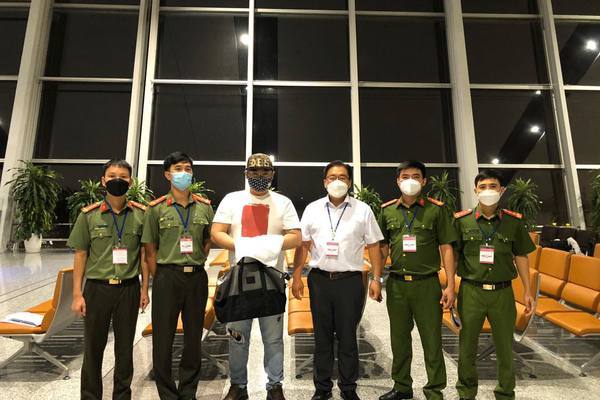 Đối tượng lừa đảo qua mạng ở Hàn Quốc trốn truy nã bị bắt tại Hà Nội