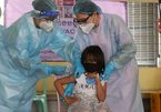Gần 95% trẻ từ 6 - 12 tuổi tiêm vắc xin Covid-19 mũi 1, Campuchia đẩy nhanh tiêm mũi 2
