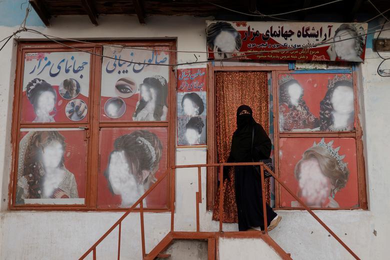 Phụ nữ Afghanistan dưới sự cai trị của Taliban sẽ như thế nào?