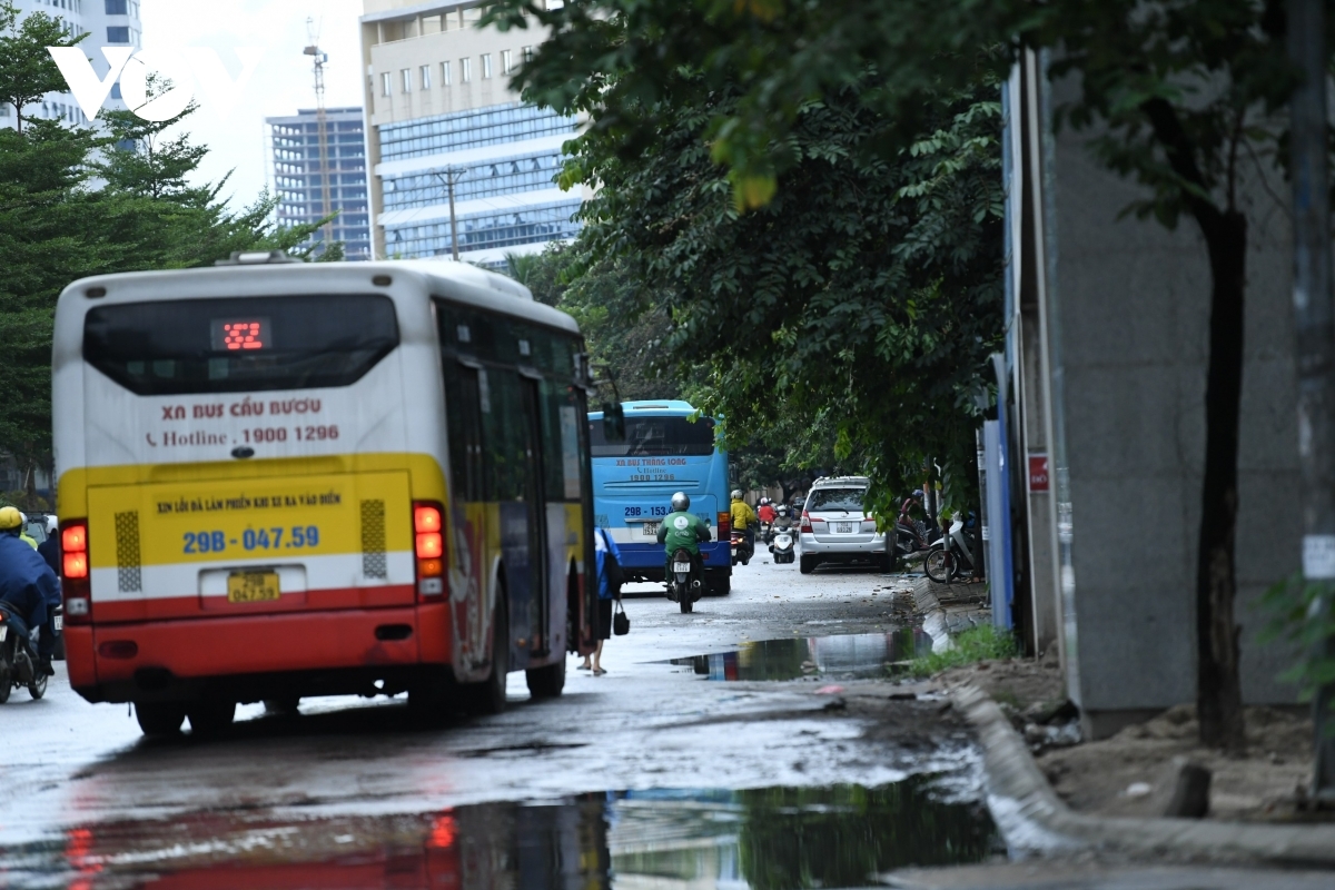 xe buýt,taxi,Hà Nội,công điện 21,vắng khách