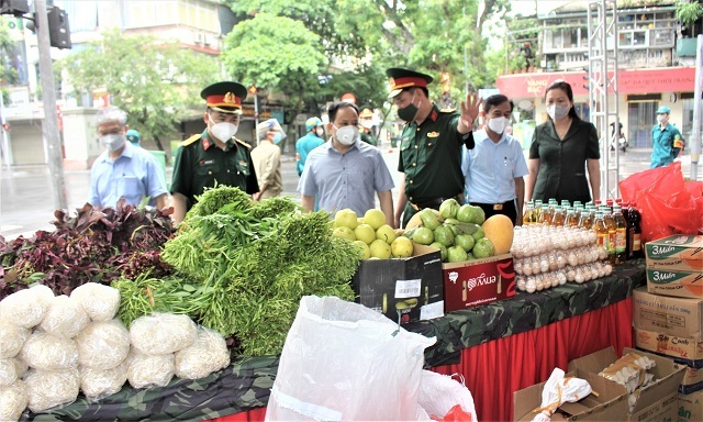 Hà Nội: Quận Hai Bà Trưng xử phạt 22 cơ sở vi phạm an toàn thực phẩm