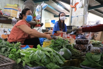 Các chợ mở cửa trở lại cần đảm bảo phòng chống dịch và an toàn thực phẩm