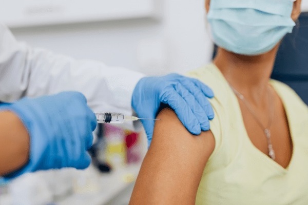 Các loại vắc xin Covid-19 hiện thời đủ sức ngăn biến thể Delta Plus?