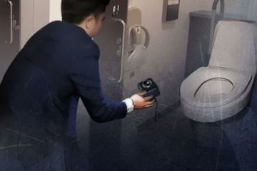 Hàn Quốc: Bắt khẩn cấp thầy hiệu trưởng cài máy quay lén trong nhà vệ sinh nữ