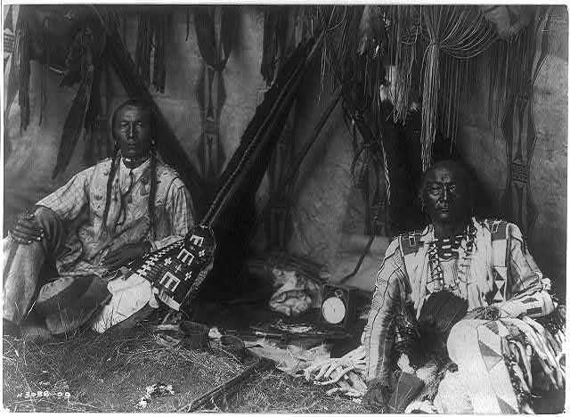 Loạt ảnh cực hiếm về cuộc sống thổ dân da đỏ gây bất ngờ