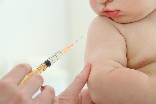Hà Nội,tiêm nhầm vắc xin,Covid-19,vắc xin Covid-19,Quốc Oai,bác sĩ,trẻ sơ sinh,BV Xanh Pôn
