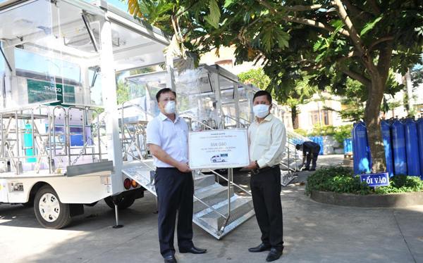 Các địa phương, doanh nghiệp hỗ trợ Đắk Lắk thiết bị y tế, thuốc điều trị Covid-19