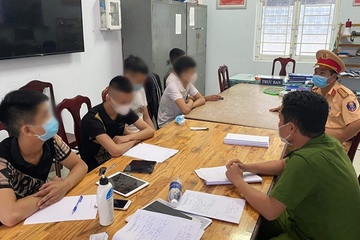 7 nam nữ thuê xe từ Đà Nẵng vào Quảng Nam để 'bay lắc'