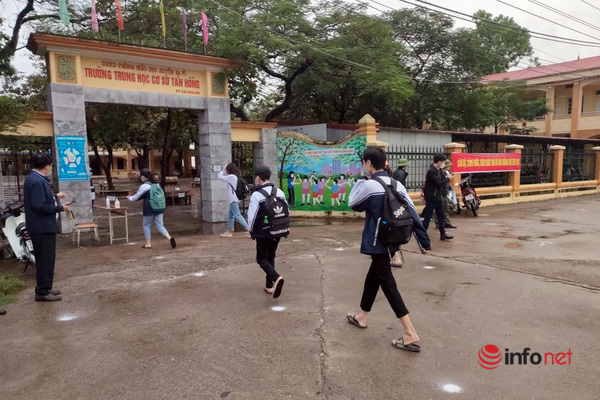 Sáng nay gần 4.000 học sinh huyện Ba Vì quay lại trường