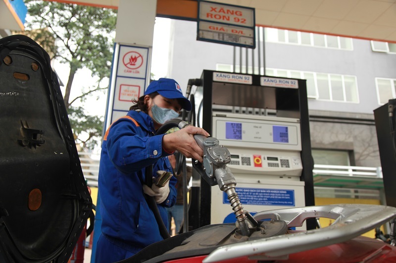 Giá xăng dầu,điều chỉnh giá xăng dầu
