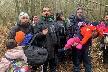 Những người di cư từ Iraq kể về hành trình đến Belarus