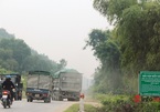 Nghệ An: Xe chở cát sỏi 'bát nháo' trên quốc lộ gây ô nhiễm môi trường, tiềm ẩn TNGT