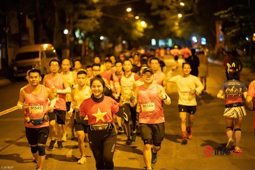 Cô gái nặng gần 100kg thay đổi cuộc đời khi tìm thấy đam mê chạy bộ và hiến máu