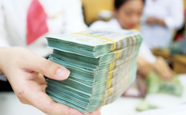 Tiền không biết làm gì cứ đổ vào như thác, DN thua lỗ giá cổ phiếu vẫn tăng vun vút, điều gì đang xảy ra?