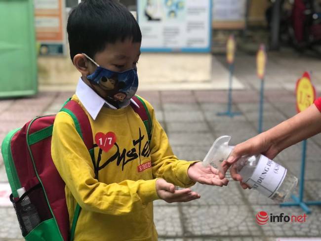 Đà Nẵng: Dịch diễn biến phức tạp, đề xuất tạm dừng cho học sinh lớp 1 đến trường học trực tiếp