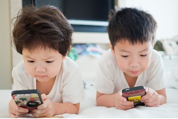 Bảo vệ trẻ trước những trò chơi trên mạng xã hội
