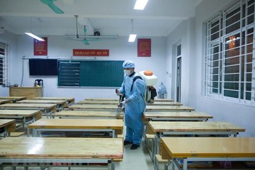 Khi có F0 trong trường học, các nơi khác có phong tỏa trường như Hà Nội?