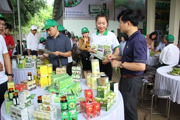 Tổ chức Hội chợ nông sản thanh niên toàn quốc tại Đà Lạt