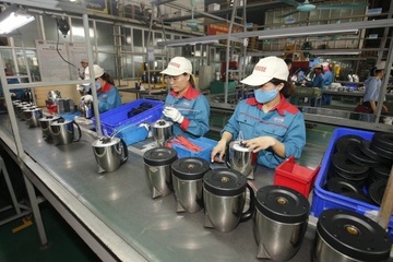 Hà Nội: Kiểm tra tình hình sản xuất một số sản phẩm Việt được ưa thích