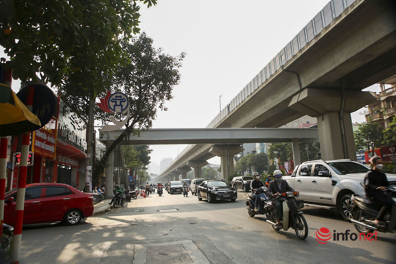 Diện mạo cầu đi bộ gần 4 tỷ trên đường Nguyễn Trãi