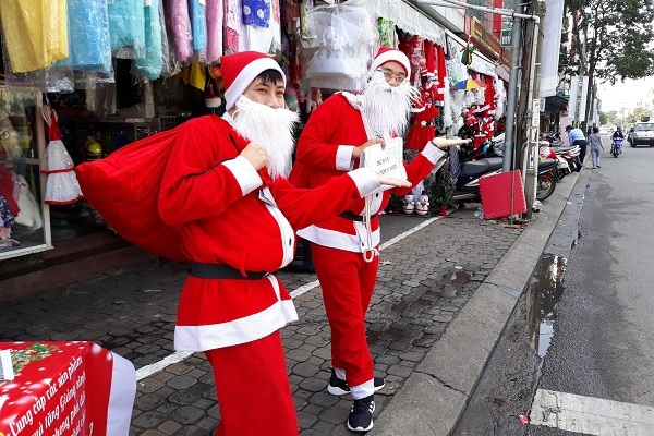 Nhiều "ông già Noel" thất nghiệp mùa Giáng sinh năm nay