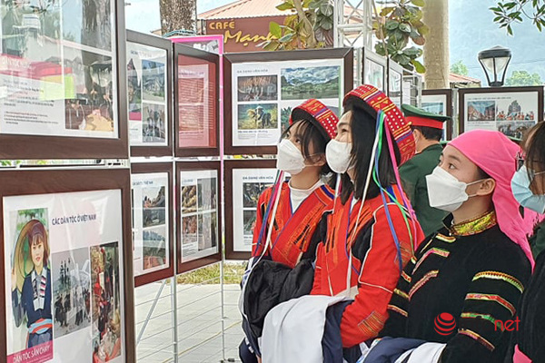 Hà Giang,dân tộc,tôn giáo,triển lãm ảnh