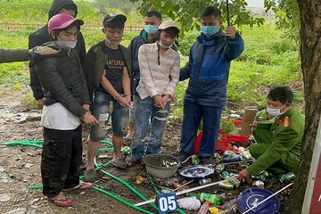 3 thanh niên đi xe máy vận chuyển gần 2.000 viên ma túy từ Quảng Trị vào Thừa Thiên Huế