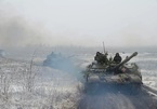Hàng chục xe bọc thép Nga lại tiến về biên giới với Ukraine