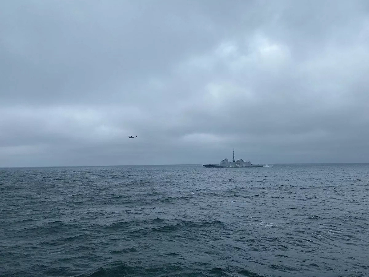Tàu chiến Pháp ‘khai hỏa’ về phía Crimea