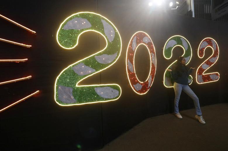 Không khí đón Năm mới 2022 trên khắp thế giới