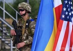 Mỹ chuyển thiết bị quân sự đến Đông Âu, NATO họp khẩn