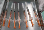 Quốc gia đầu tiên ở châu Âu tiêm mũi thứ 4 vắc xin Covid-19 cho người dân