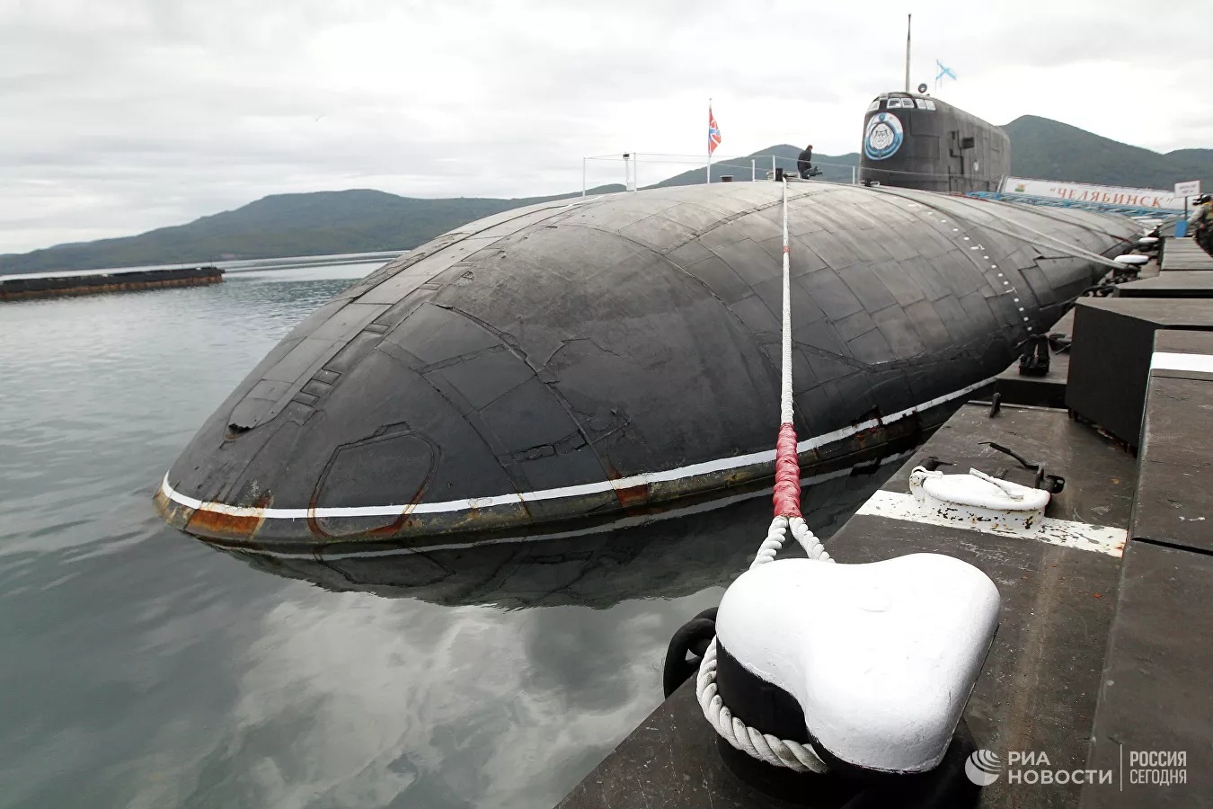 Tàu ngầm Nga mang hàng trăm đầu đạn hạt nhân tiếp cận bờ biển Mỹ