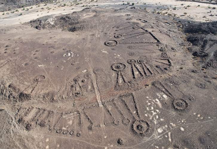 Kinh ngạc với mạng lưới đường cao tốc 4,500 tuổi ở Saudi Arabia