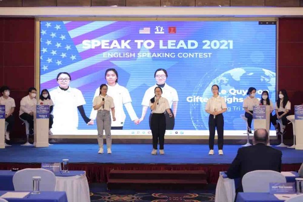 Trường THPT Chuyên Lê Quý Đôn giành ngôi quán quân 'Speak to Lead' mùa 2