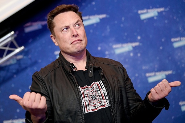 Bất chấp ‘bay hơi’ hàng chục tỉ USD, Elon Musk vẫn là người giàu nhất hành tinh