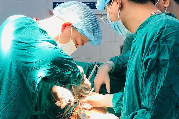 Thiếu niên 14 tuổi buộc phải cắt một tinh hoàn chỉ vì lý do này, các bà mẹ đừng bỏ qua dấu hiệu cảnh báo