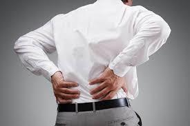 Bị thoái hoá cột sống thì 'chuyện ấy' như thế nào?