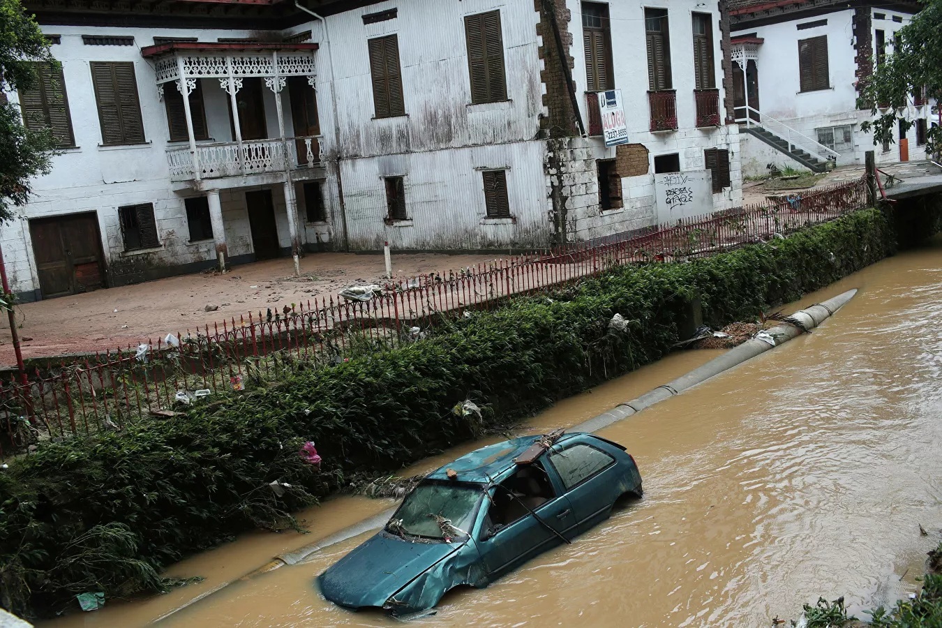 Số người thiệt mạng vì lở đất và lũ lụt ở Brazil tăng lên hơn 150 người