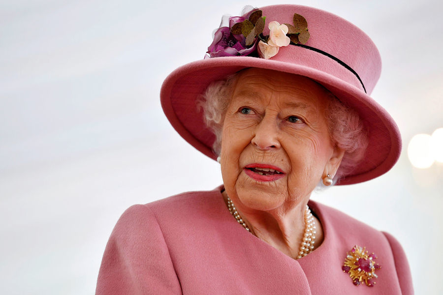 Nữ hoàng Anh Elizabeth II sẽ không tham dự lễ tưởng niệm Hoàng thân Philip?